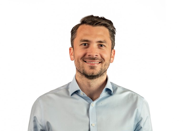 More decentralised companies reinsuring EB into captives 